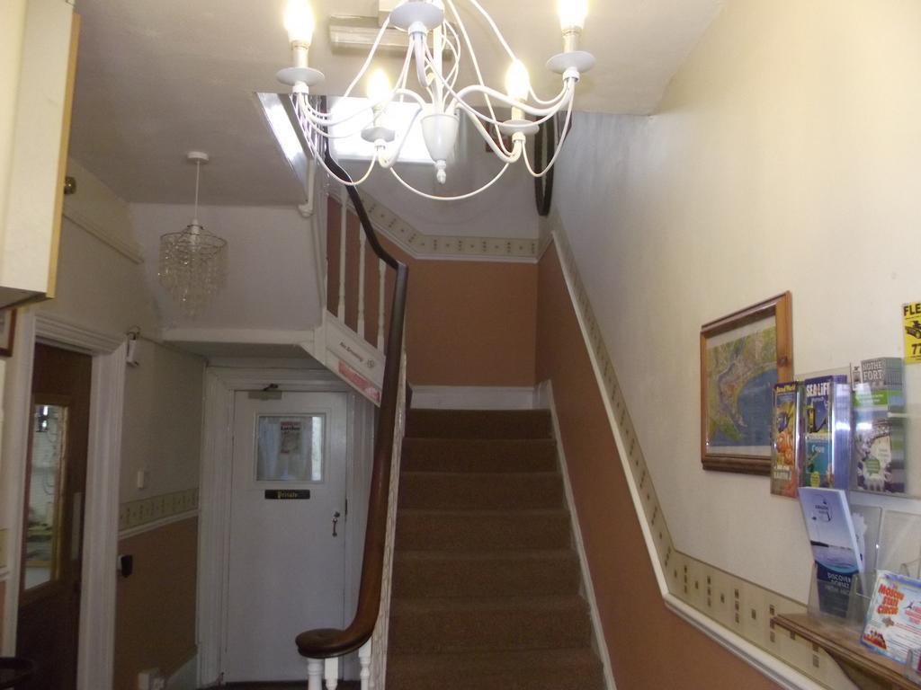 Beaufort Guesthouse Уэймут Экстерьер фото